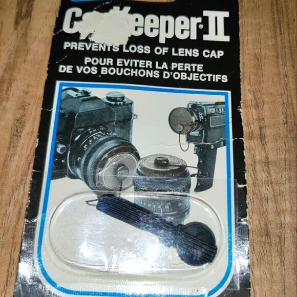 Sima CapKeeper 2 Camera Lens Cap Lanyard - Picture 2 of 4